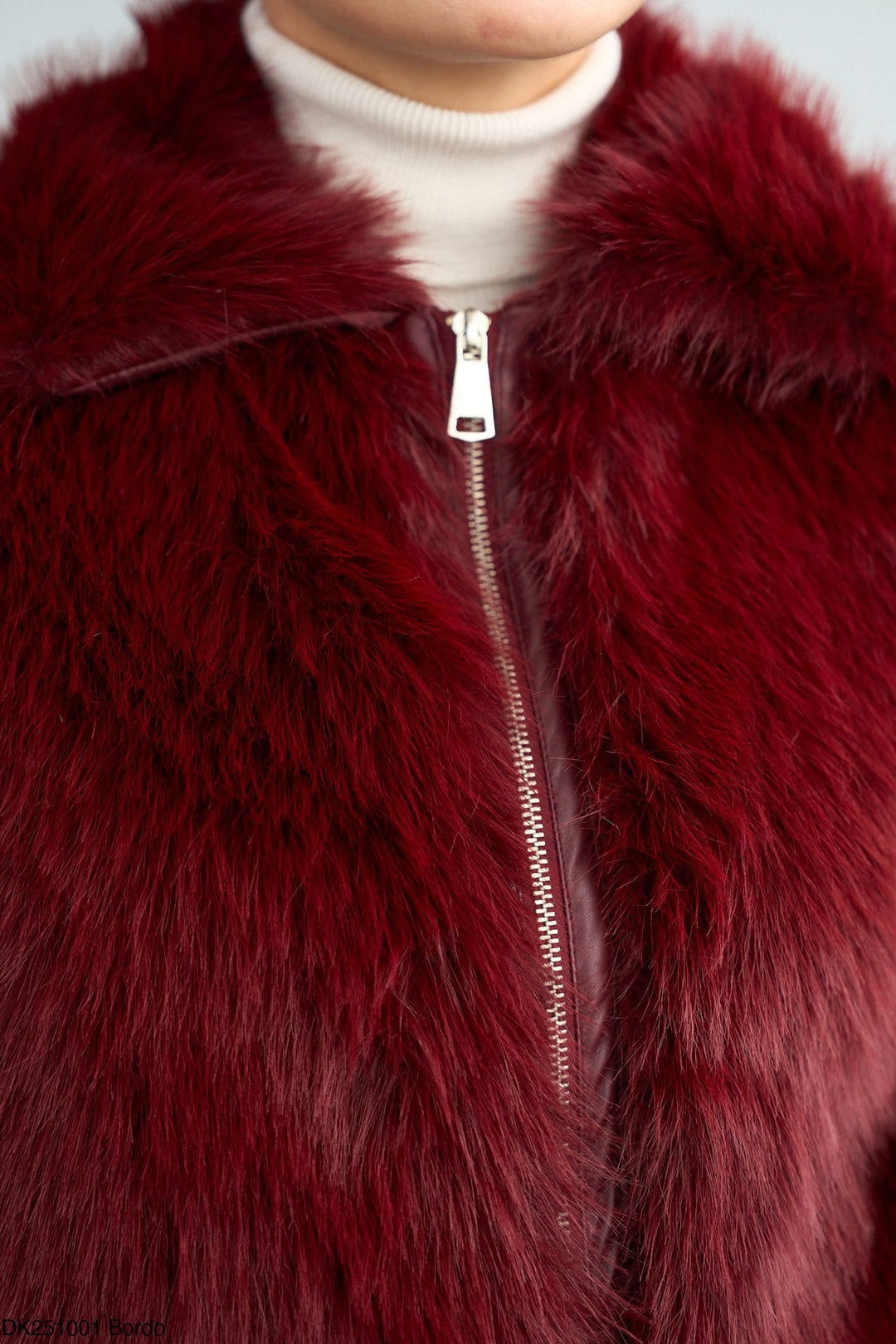 Short Faux Fur Zip Jacket – Burgundy