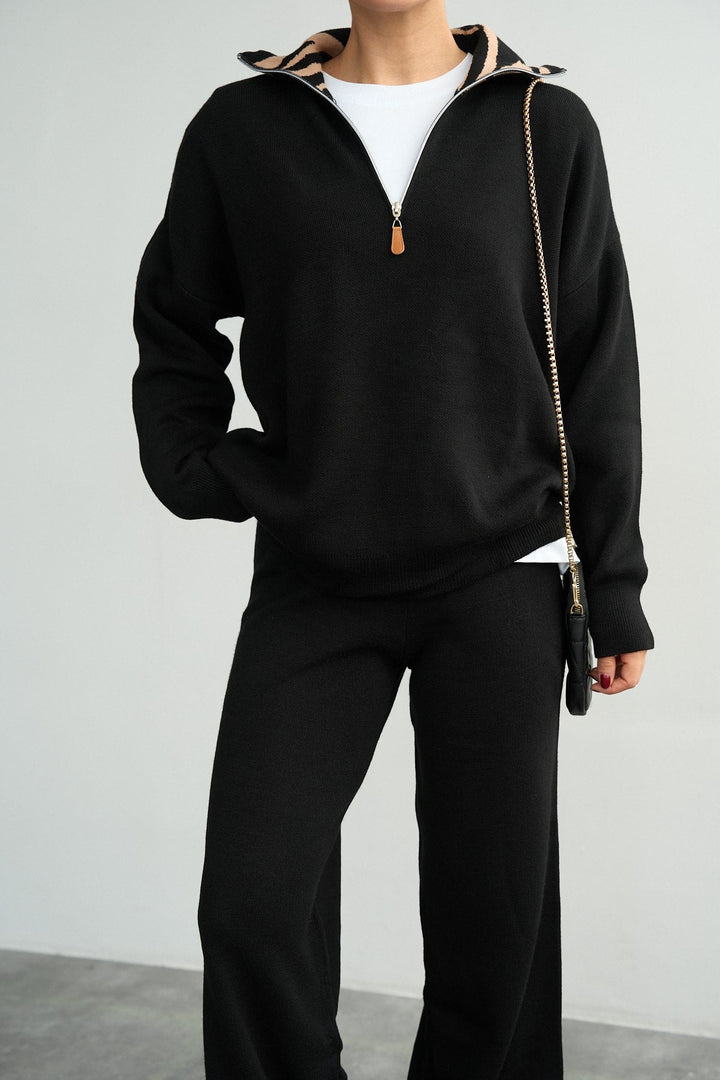 Half-Zip Relaxed Knit Jumper with Contrast Collar – Black