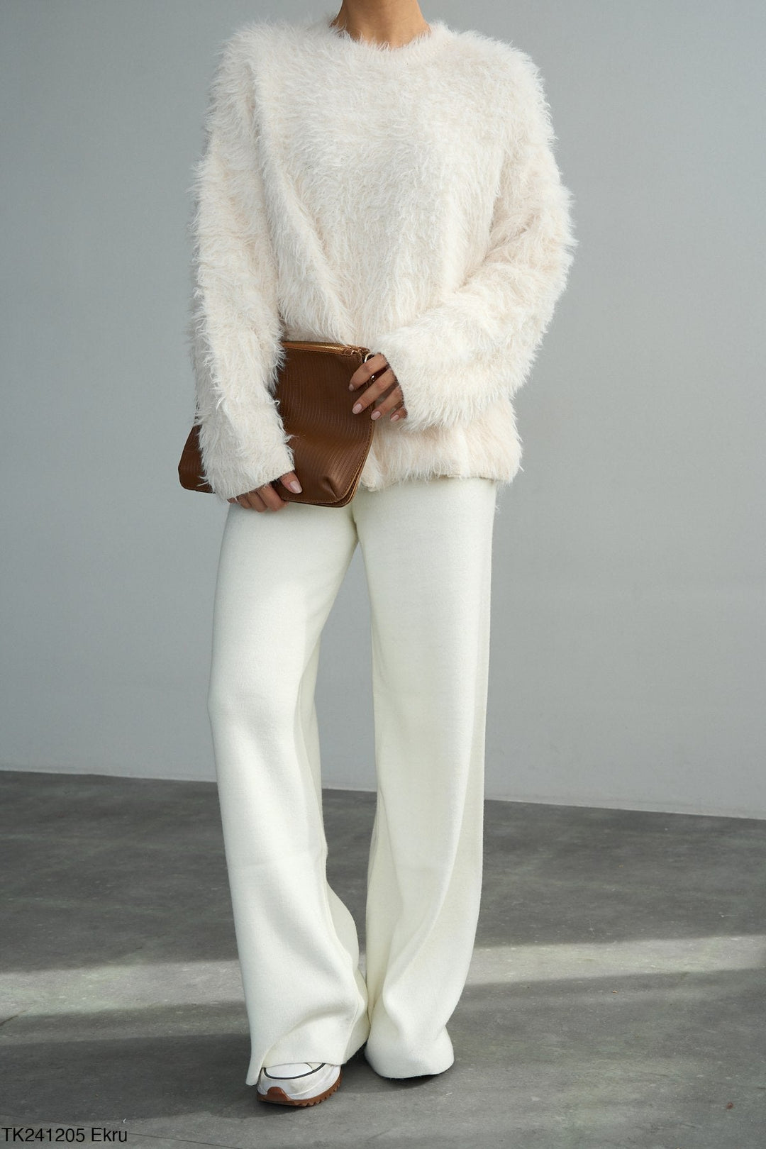 Fluffy Textured Knit Jumper in Ecru